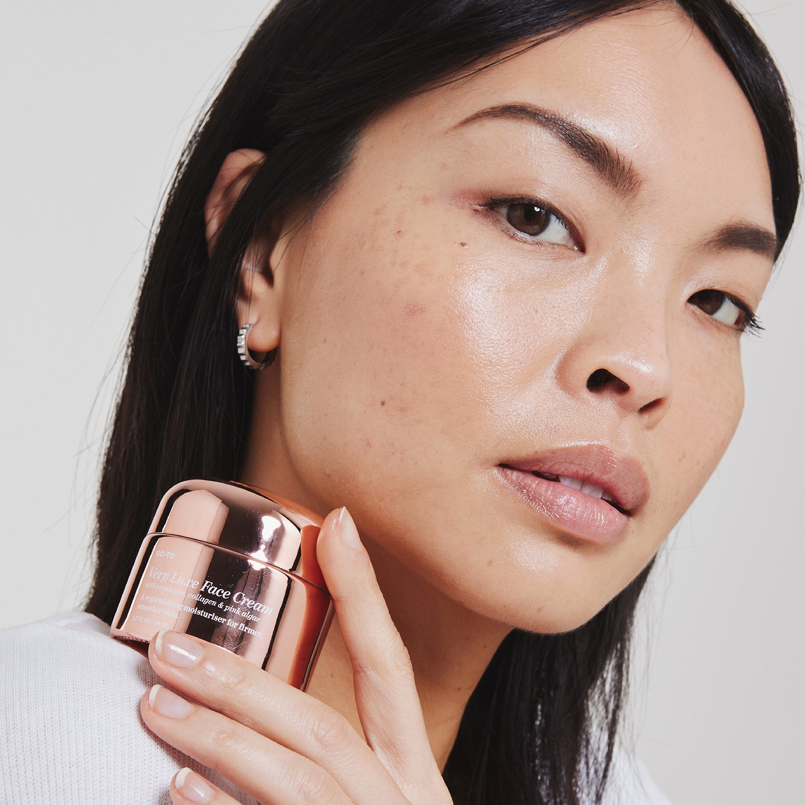 Weekly Essentials Gifts & Sets Go-To Skincare