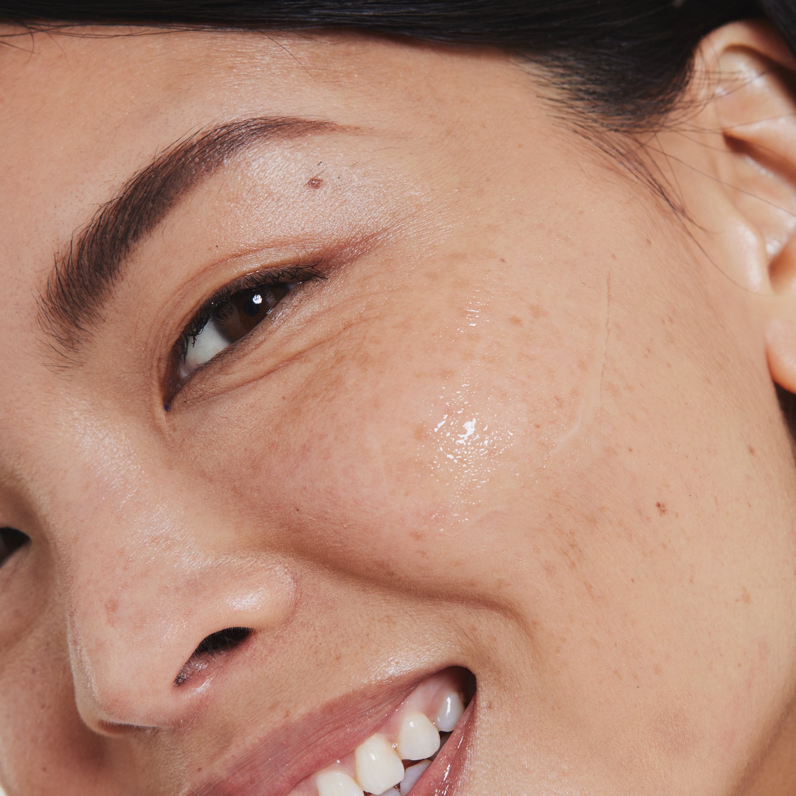 Much Plumper Skin Gift Serum Go-To Skincare